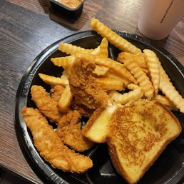 Chicken Finger Plate - 4 Fingerz Chicken Finger Plate - 4 Fingerz