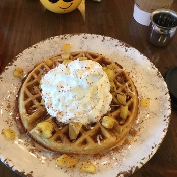 Red Maple - Cafes Near Me - Los Angeles, California