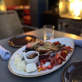 Shelby's Rooftop Lounge - Board - Lounges Near Me - San Francisco, California
