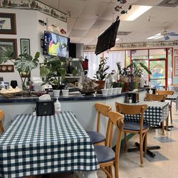 Tugboat Fish and Chips - Dining area next to the register