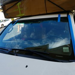 Los Compadres Auto Glass