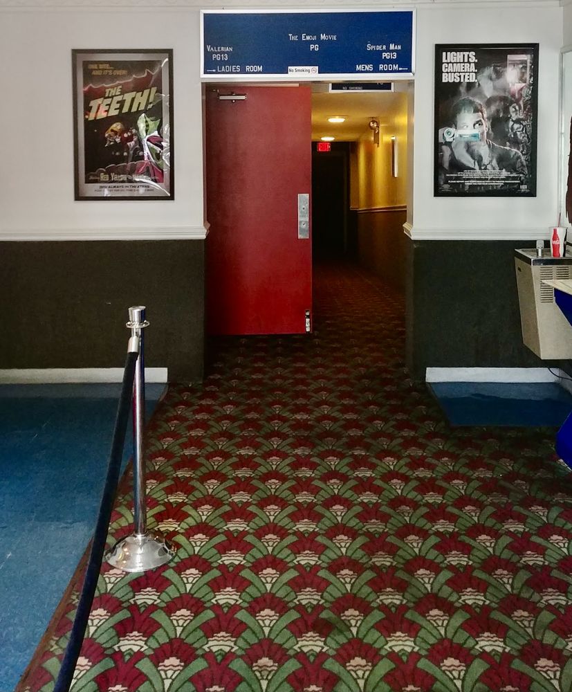 R/C COVINGTON MOVIES 3 Updated May 2024 139 N Maple Ave, Covington