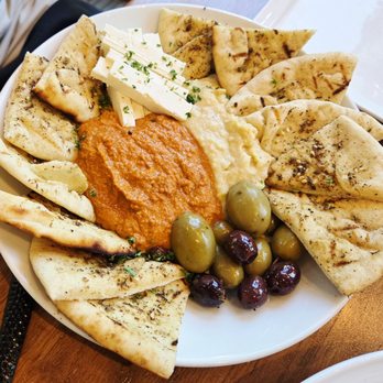 Cypress Lounge & Wine Bar - Mezze platter delicious! - Wine Bars Near Me - Bellevue, Washington