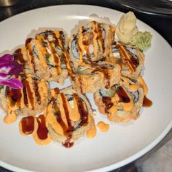 Shinto Japanese Steakhouse & Sushi Bar - Little Delicious sushi roll