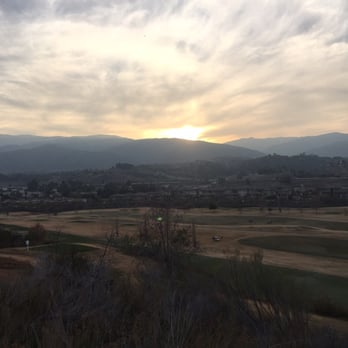 Dos Lagos Golf Course - Golf Near Me - Corona, California Dos Lagos Golf Course - Golf Near Me - Corona, California