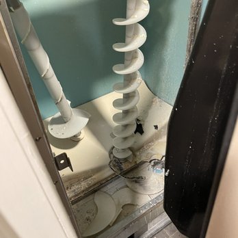 DoubleTree by Hilton Chico - Ice machine - Hotels Near Me - Chico, California DoubleTree by Hilton Chico - Ice machine - Hotels Near Me - Chico, California