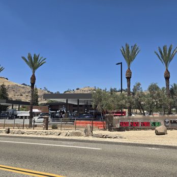 Eagle Ridge - Gas Stations Near Me - Friant, California