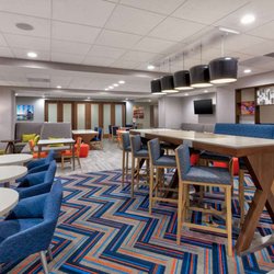 Hampton Inn Danville - Breakfast Area