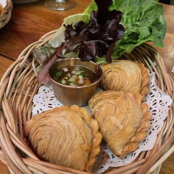 Tha Phraya - Curry Puffs - Thai Near Me - New York, New York
