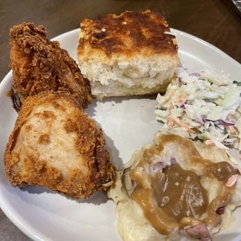 Culinary Dropout - Split the fried chicken, still plenty of food - New American Near Me - Austin, Texas Culinary Dropout - Split the fried chicken, still plenty of food - New American Near Me - Austin, Texas