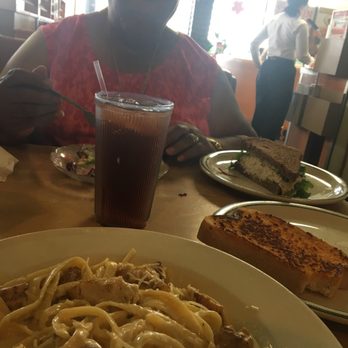 NORMS - Good side salad! - Diners Near Me - Van Nuys, California