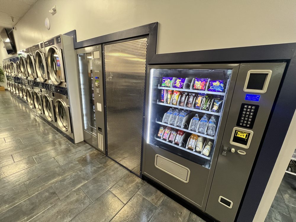 CLEAN OAK LAUNDROMAT with 14 Reviews & 37 Photos 7114 Santa Teresa