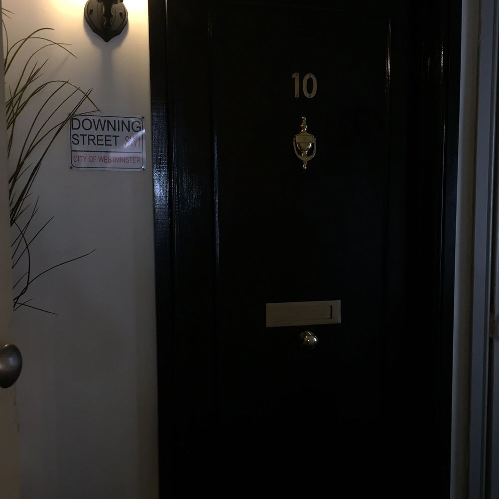 Chinwag - LOVE the toilet! I've always wanted to go to Downing Street! - New American Near Me - London, XGL Chinwag - LOVE the toilet! I've always wanted to go to Downing Street! - New American Near Me - London, XGL