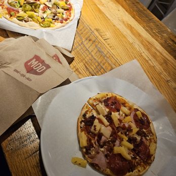 MOD Pizza - Pizza - Pizza Near Me - North Hollywood, California MOD Pizza - Pizza - Pizza Near Me - North Hollywood, California
