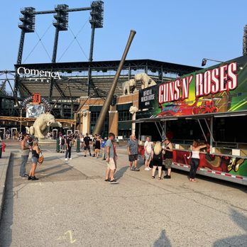 Comerica Park - Stadiums & Arenas Near Me - Detroit, Michigan