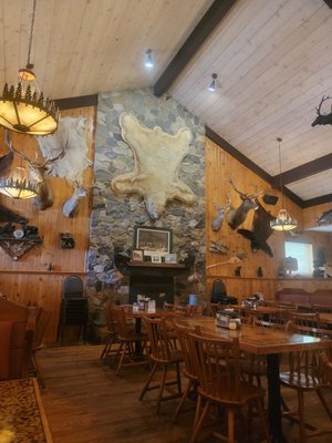 Bill's Pizza & Pub North by null