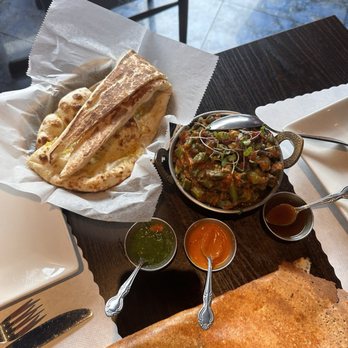 Mission Curry House - Garlic Naan & Bhindi Masala - Indian Near Me - San Francisco, California Mission Curry House - Garlic Naan & Bhindi Masala - Indian Near Me - San Francisco, California