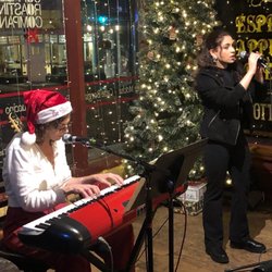 Ruth Gerson Vocal Coaching - Singing at my first student showcase with Ruth on the piano