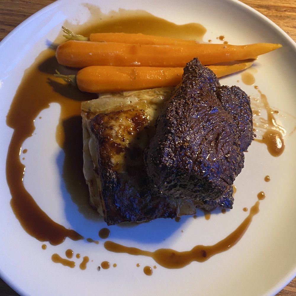 Arms Reach Bistro - Steak - Canadian (New) Near Me - North Vancouver, British Columbia Arms Reach Bistro - Steak - Canadian (New) Near Me - North Vancouver, British Columbia