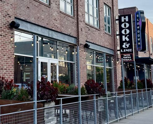 Hook and Lime by null