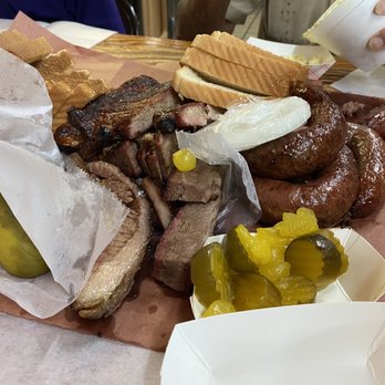 City Market - Barbeque Near Me - Luling, Texas