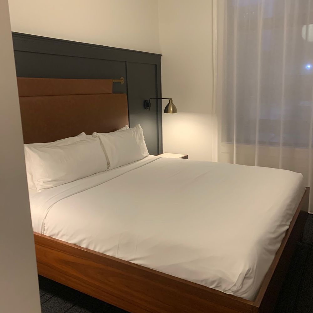 The State Hotel - King bed city view - Hotels Near Me - Seattle, Washington The State Hotel - King bed city view - Hotels Near Me - Seattle, Washington
