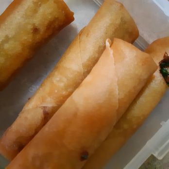 Golden Asian Cuisine - Curry spring rolls. *Droolz* - Asian Fusion Near Me - Toronto, Ontario