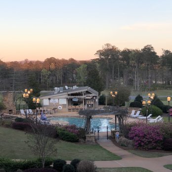 Piedmont Grille - Pool and hot tub - Southern Near Me - Pine Mountain, Georgia Piedmont Grille - Pool and hot tub - Southern Near Me - Pine Mountain, Georgia