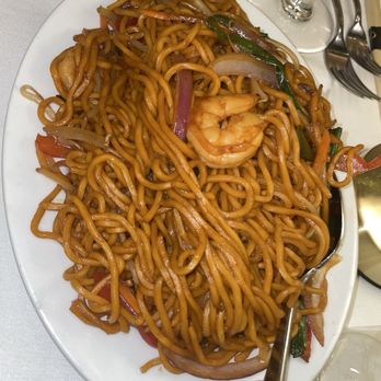 Philippe Chow - Shrimp lo mein - Chinese Near Me - New York, New York Philippe Chow - Shrimp lo mein - Chinese Near Me - New York, New York