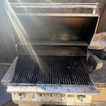 GrillFix N Clean - Before - Grill Services Near Me GrillFix N Clean - Before - Grill Services Near Me