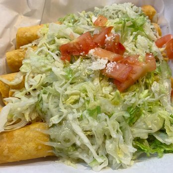 Señor Taco - Chicken rolled tacos - Mexican Near Me - Goodyear, Arizona