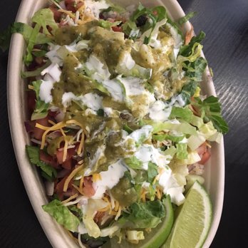 Maiz - Chicken bowl with rice, black beans, mild salsa, cheese and lettuce. Yummy! - Mexican Near Me - New York, New York Maiz - Chicken bowl with rice, black beans, mild salsa, cheese and lettuce. Yummy! - Mexican Near Me - New York, New York