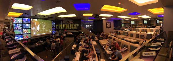 Lagasse S Stadium 563 Photos 664 Reviews Sports Bars 3325