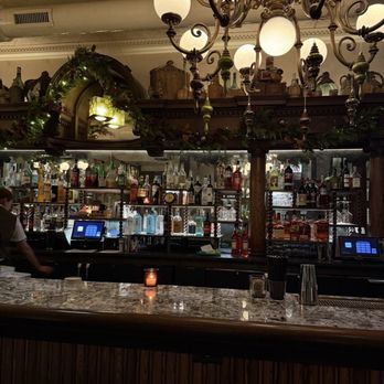 DeNuccis - New American Near Me - Lincoln Park, Illinois