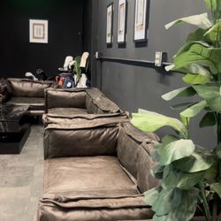 Golfi indoor vip room