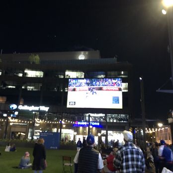 Wrigley Field - Stadiums & Arenas Near Me - Chicago, Illinois Wrigley Field - Stadiums & Arenas Near Me - Chicago, Illinois