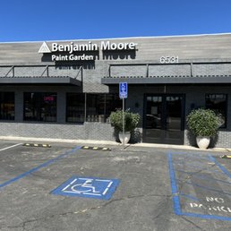 Store Front Location Store Front Location