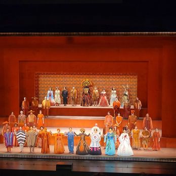 LA Opera - Curtain call for "El Último Sueño de Frida y Diego" - Opera & Ballet Near Me - Los Angeles, California LA Opera - Curtain call for "El Último Sueño de Frida y Diego" - Opera & Ballet Near Me - Los Angeles, California