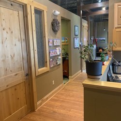 Good Life Acupuncture & Wellness Center