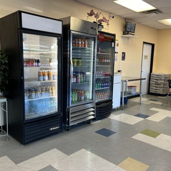 Dee's Donuts - Inside - Donuts Near Me - Las Vegas, Nevada