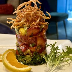Chive Sea Bar & Lounge - Tuna ceviche tower