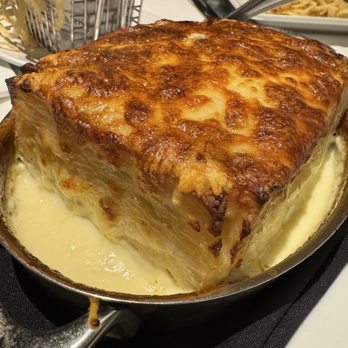 Hyde Park Prime Steakhouse - Potatoes Gruyere Gratin - Steakhouses Near Me - Birmingham, Michigan Hyde Park Prime Steakhouse - Potatoes Gruyere Gratin - Steakhouses Near Me - Birmingham, Michigan