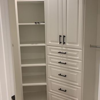 Smart Cabinet Solution - Walk-in closet - Cabinetry Near Me - Lantana, Florida Smart Cabinet Solution - Walk-in closet - Cabinetry Near Me - Lantana, Florida