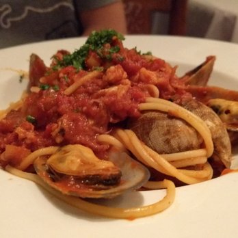 Baci Bistro - Spaghetti tutti mari - Italian Near Me - Kailua, Hawaii