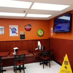 Acme Newtown Square, PA - dining area