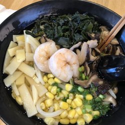 Two Tigers Sushi and Noodle