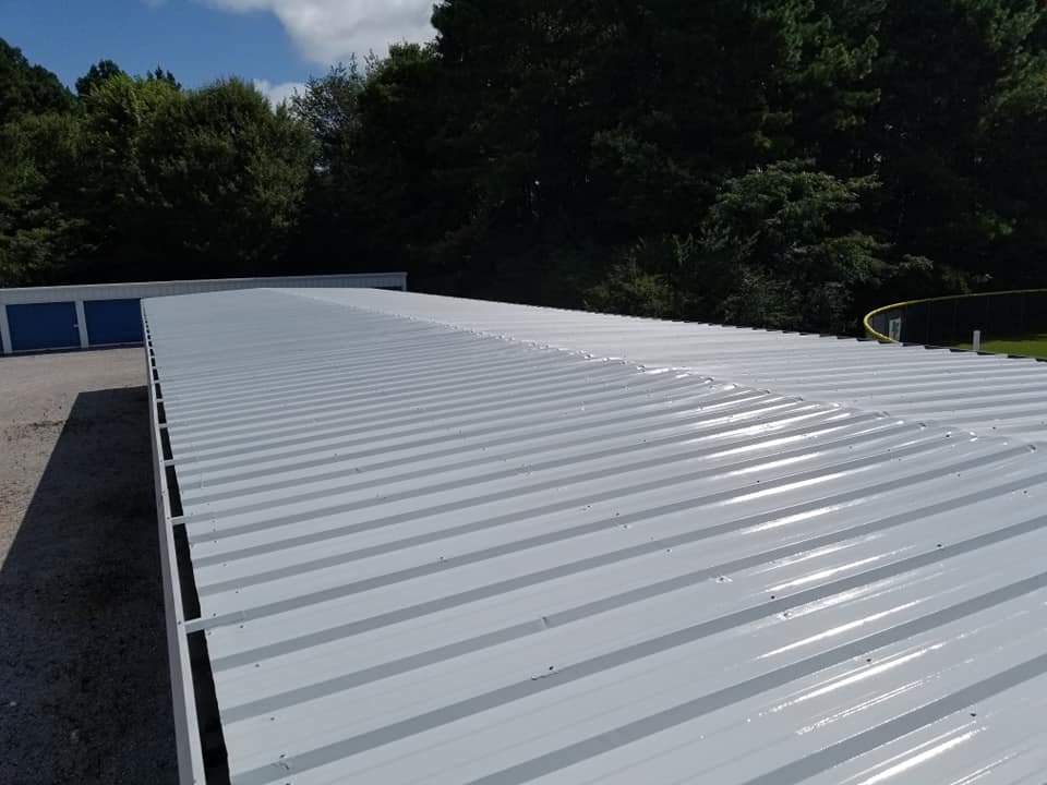 Slide of Pressurized Roofing Solutions