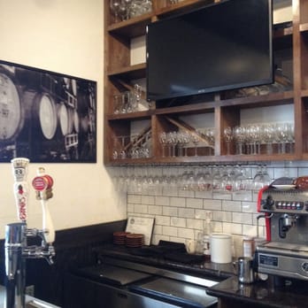 Sofia’s Italiano - Bar area - Italian Near Me - Friendswood, Texas