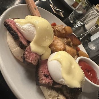 Dutch Freds - Steak and Eggs Brunch - Cocktail Bars Near Me - New York, New York