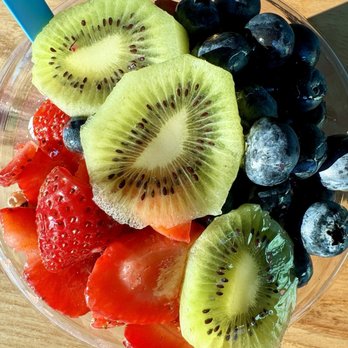Playa Bowls - Dragonberry Pitaya Bowl with added kiwi - Juice Bars & Smoothies Near Me - Newington, Connecticut Playa Bowls - Dragonberry Pitaya Bowl with added kiwi - Juice Bars & Smoothies Near Me - Newington, Connecticut